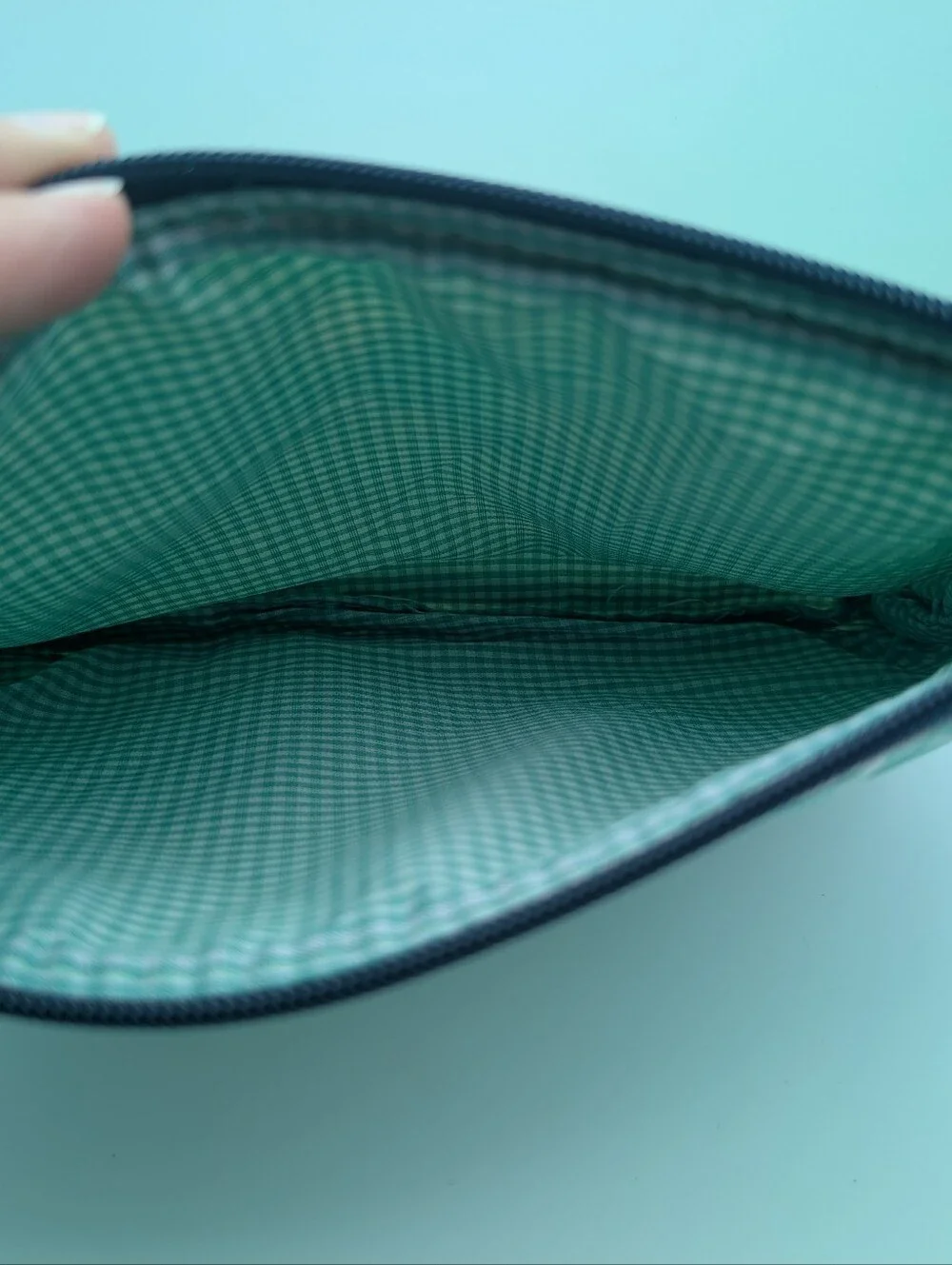 N.Gil Quilted Teal Makeup Bag Travel Overnight Midsize EUC